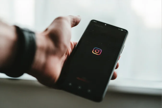 ストーリー向けの Instagram ステッカー検索ベスト 7